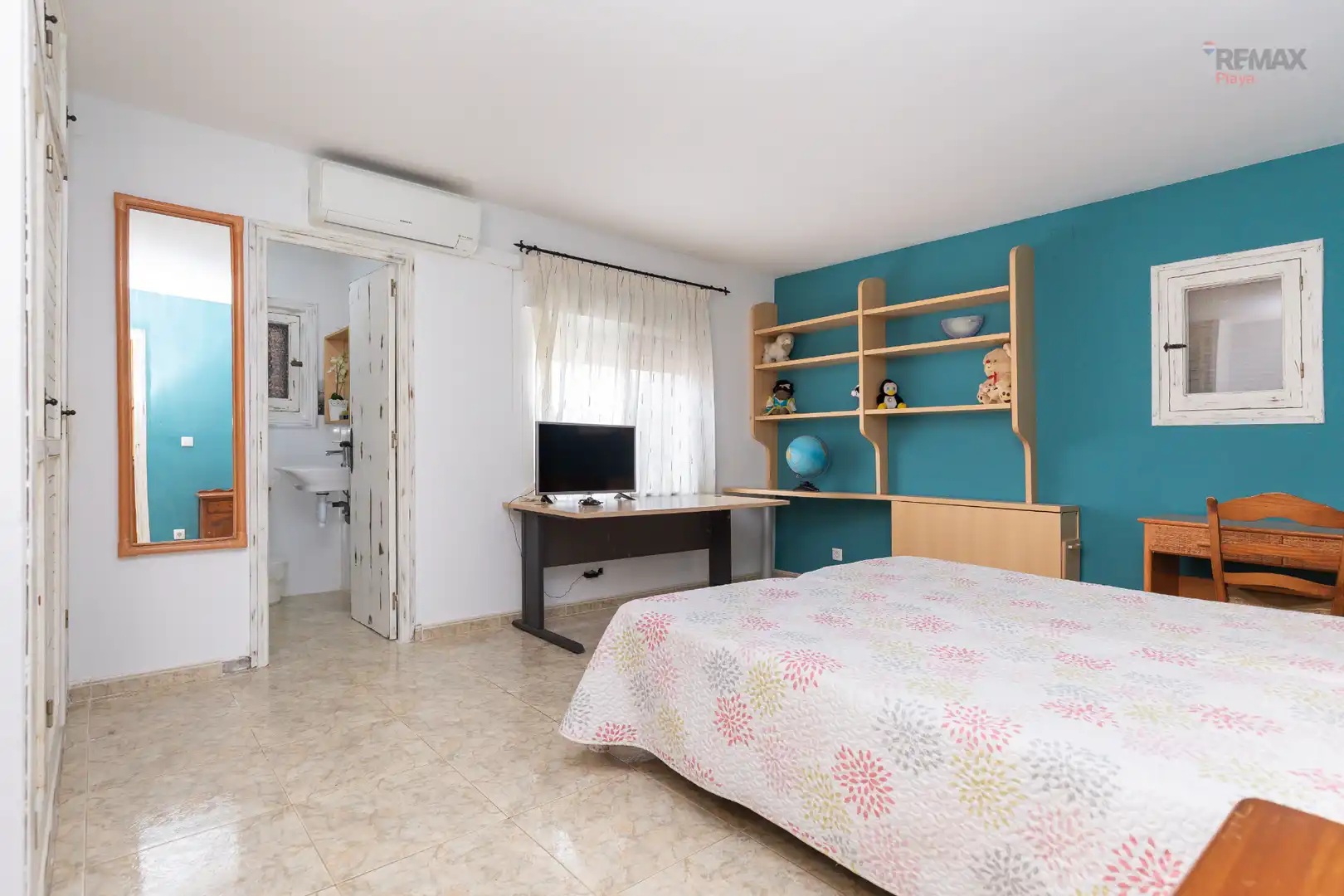 Detached house with pool for sale in Calle Águilas, imagen 30