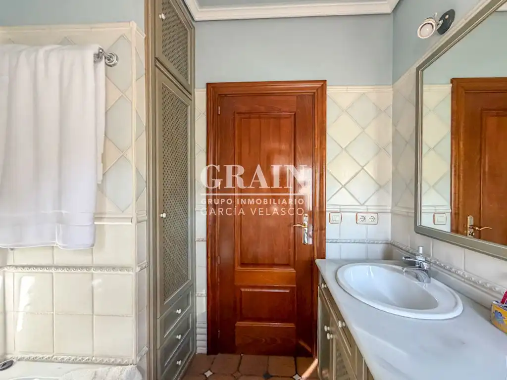 Bathroom of Detached homes for sale in Barrax  with Air Conditioner, Heating and Storage room