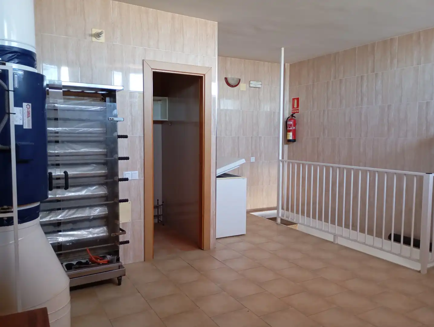 Gewerbefläche zum Verkauf in Manantiales - Lagar - Cortijo, imagen 11