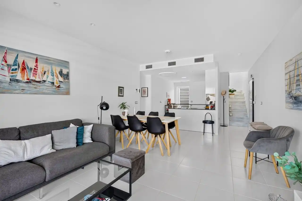 Sala de estar de Ático en venta en Elche / Elx con Aire acondicionado, Calefacción y Jardín privado