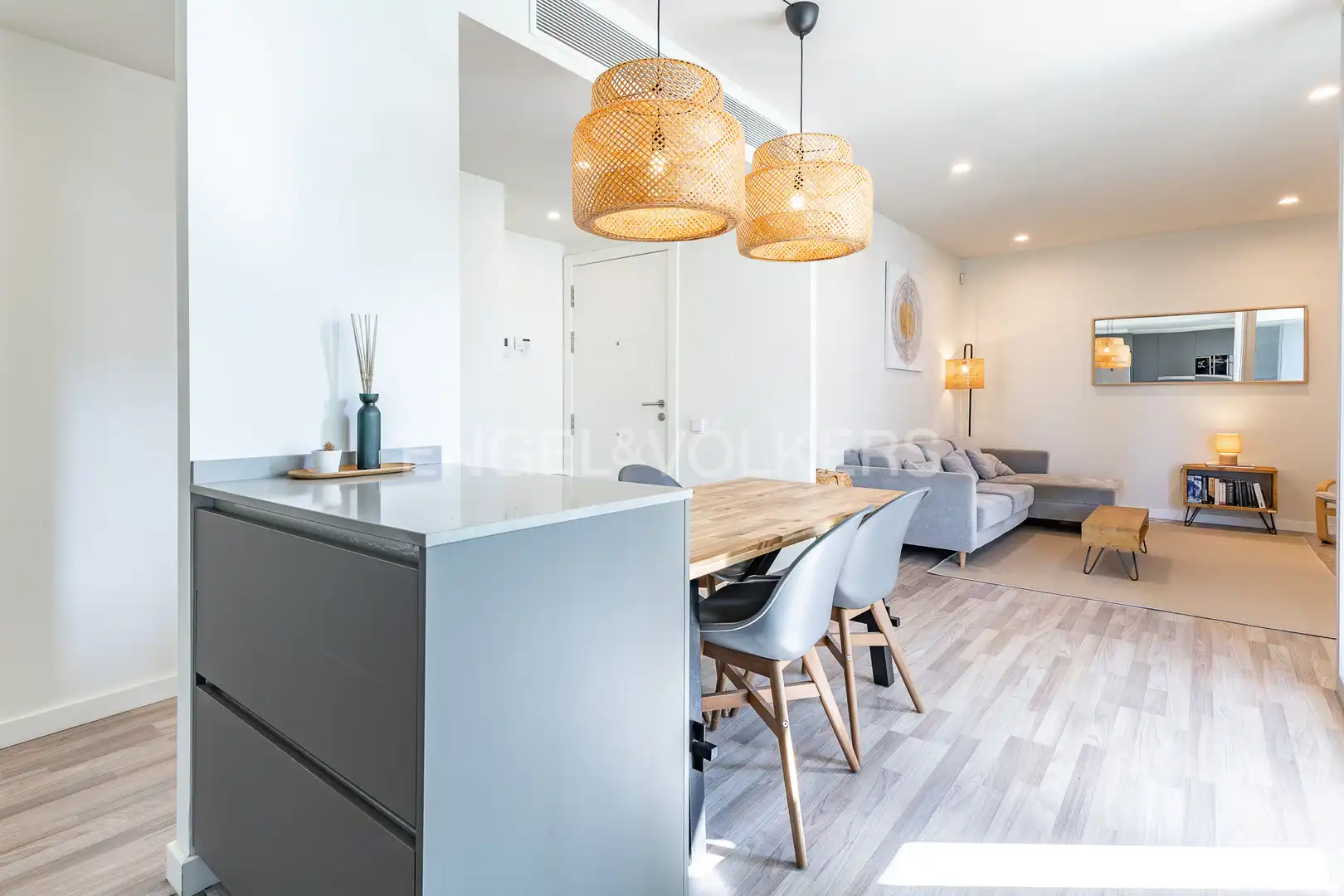 Living room of Flat for sale in Sant Adrià de Besòs  with Air Conditioner, Heating and Parquet flooring