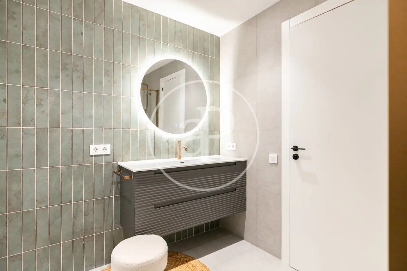 Baño de Piso en venta en Barcelona con Aire acondicionado, Calefacción y Balcón