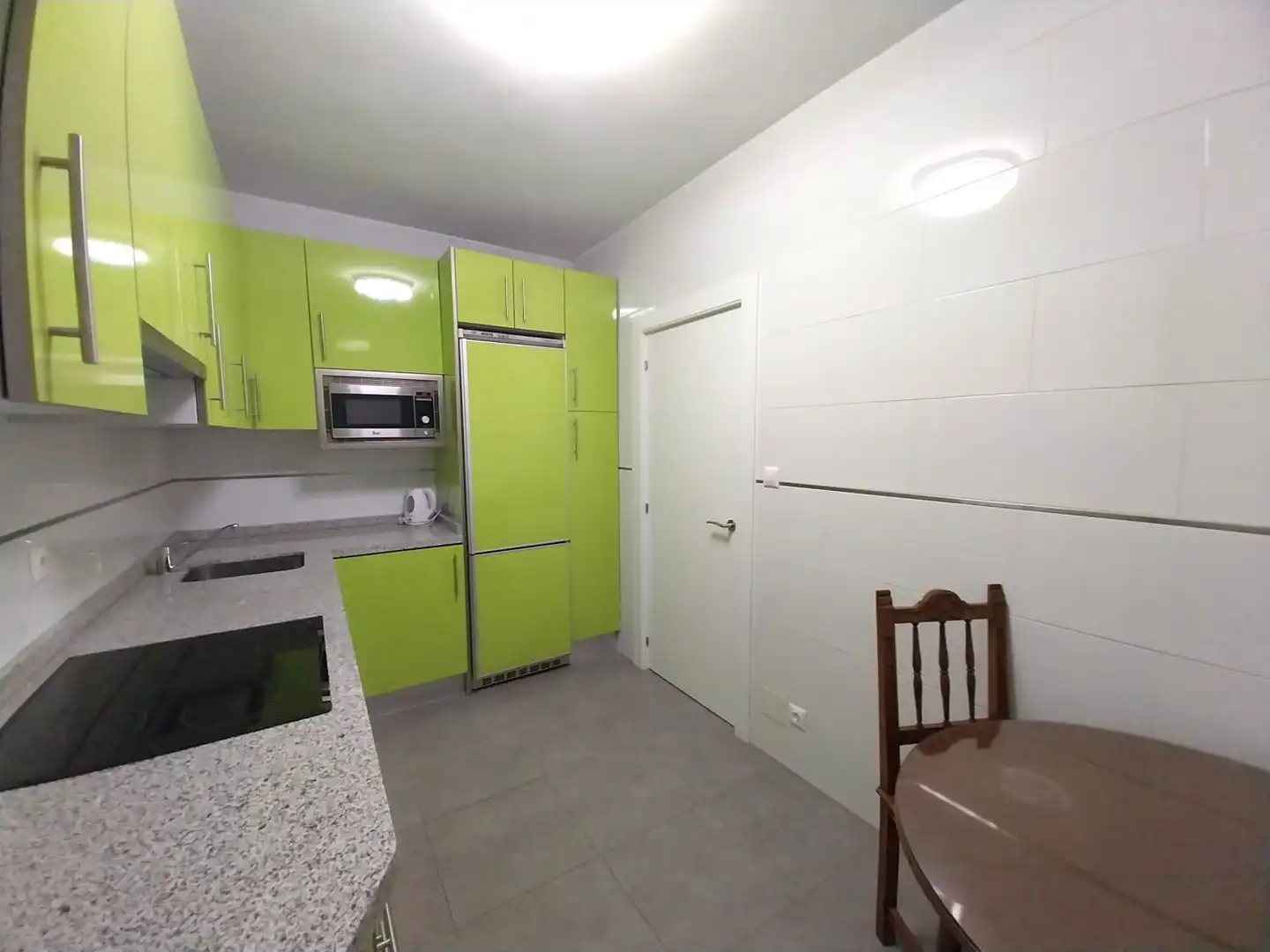 Cuina de Pis en venda en Valladolid amb Calefacció, Parquet i Terrassa