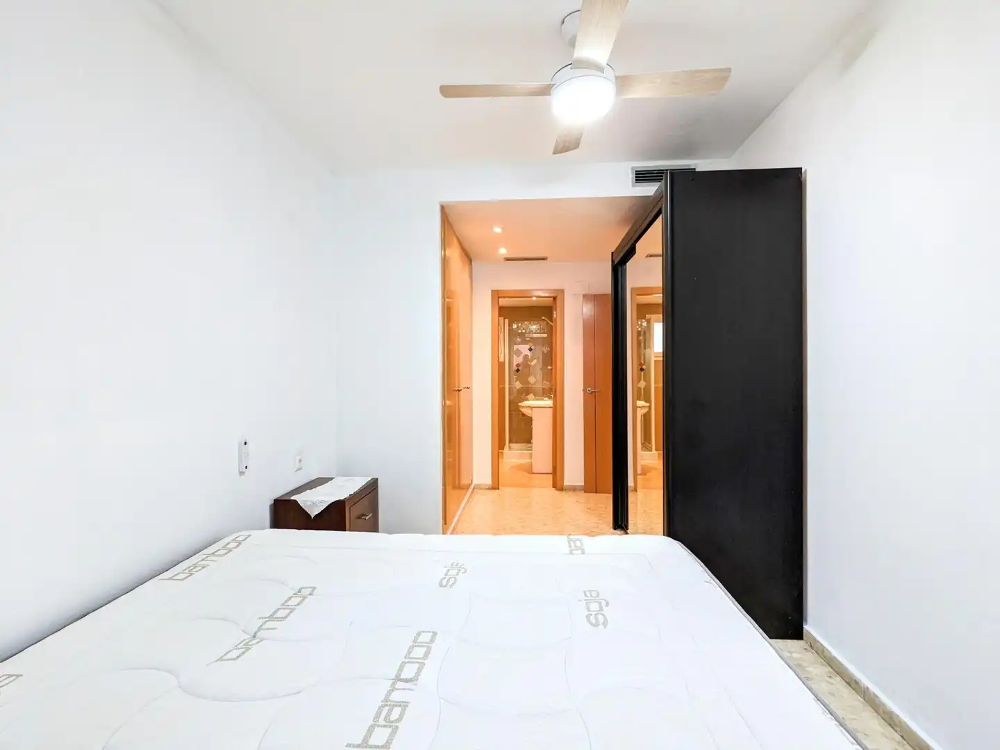 Habitación de Piso de alquiler en Rafelbuñol / Rafelbunyol con Aire acondicionado, Calefacción y Amueblado