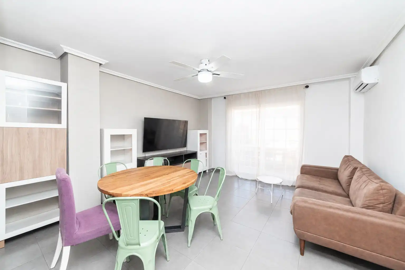 Living room of Flat for sale in Illescas  with Air Conditioner, Heating and Terrace