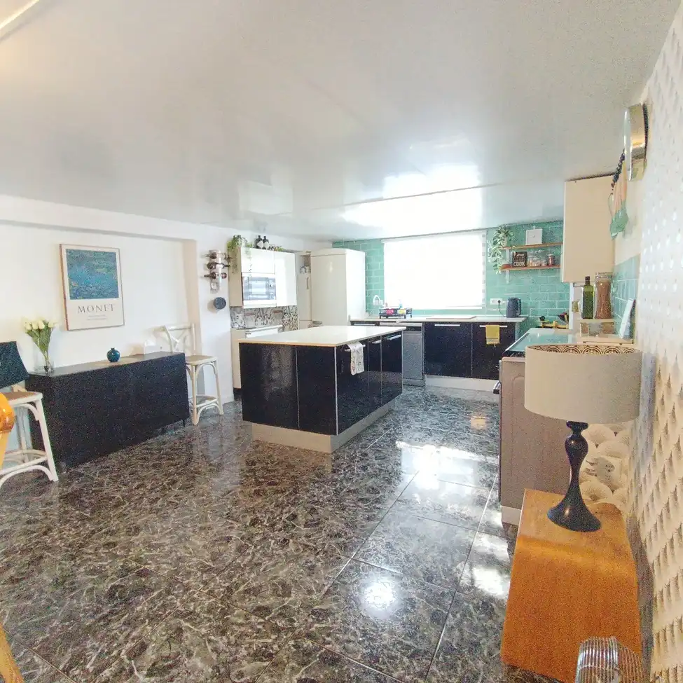 Cuina de Casa o xalet en venda en Murcia amb Piscina