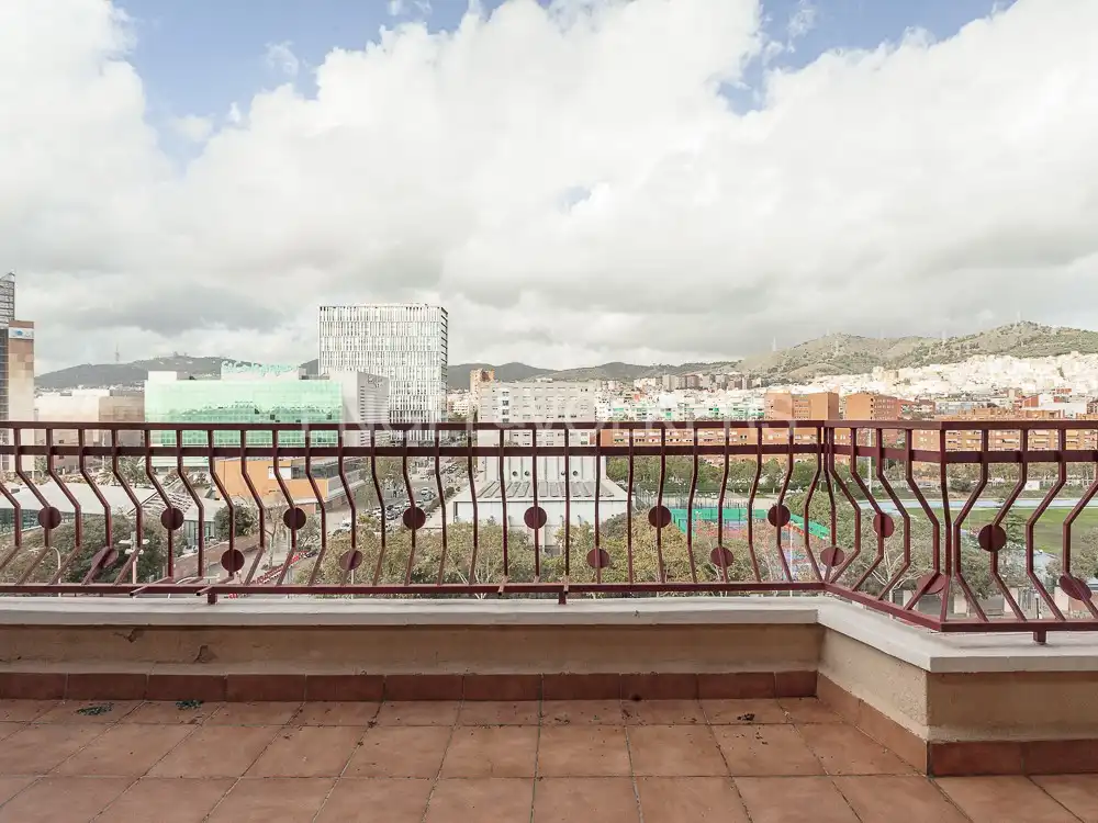 Terrasse von Dachboden zum Verkauf in Barcelona mit Klimaanlage, Heizung und Terrasse