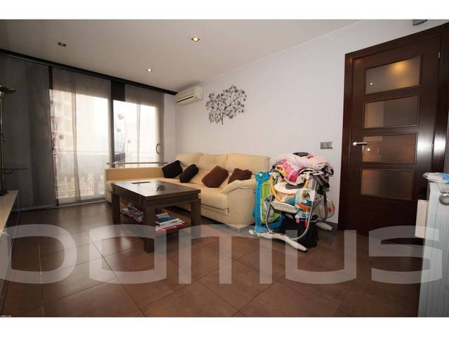 Piso en Venta en Sant Vicenç Dels Horts