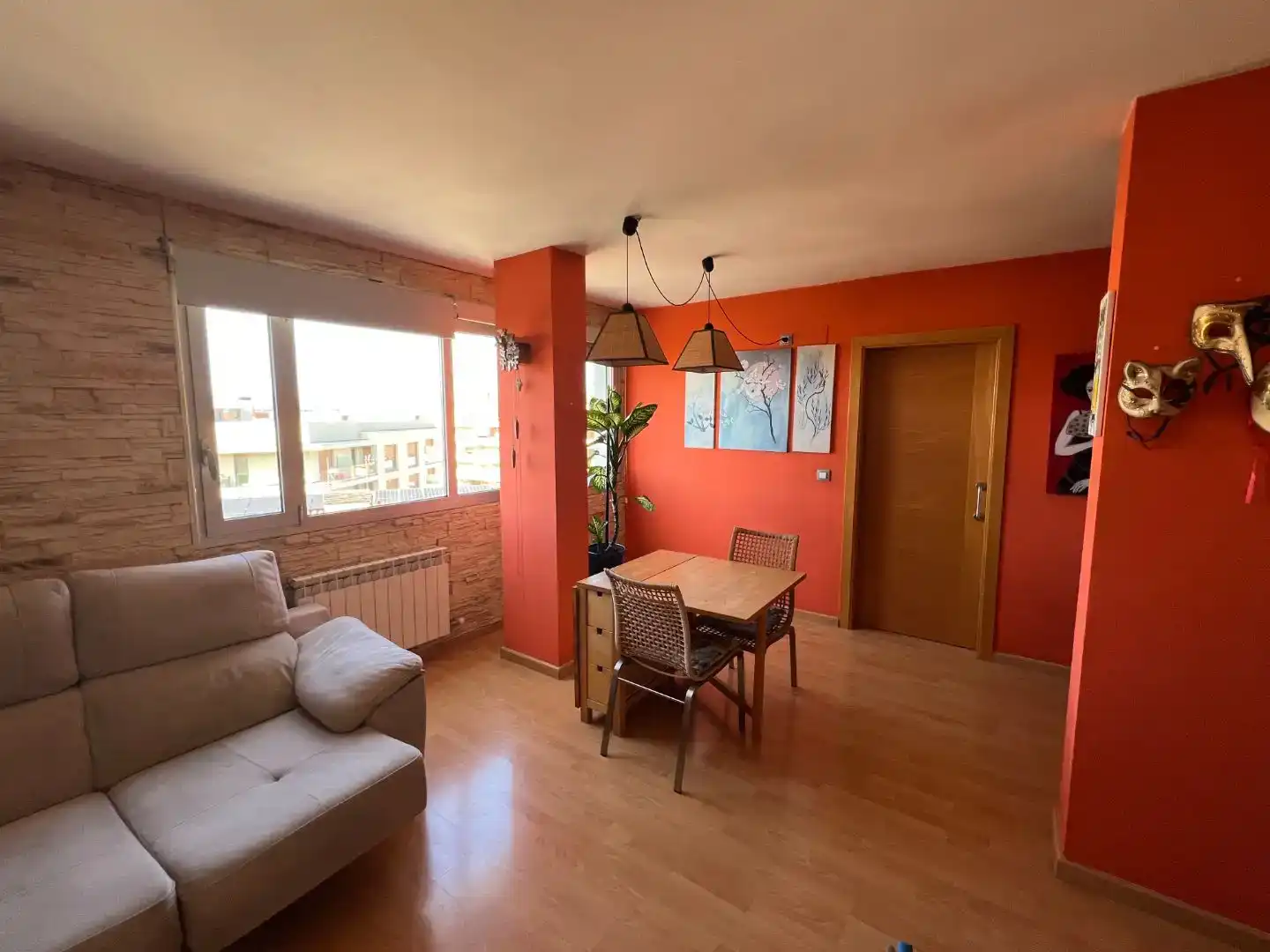 Sala d'estar de Dúplex en venda en Montblanc amb Aire condicionat, Parquet i Traster