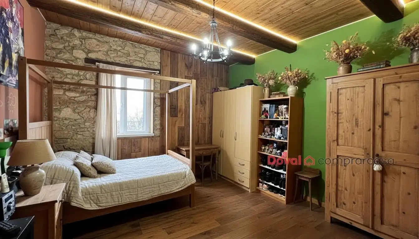 Casa o chalet en venta en Vigo  con Calefacción, Jardín privado y Parquet