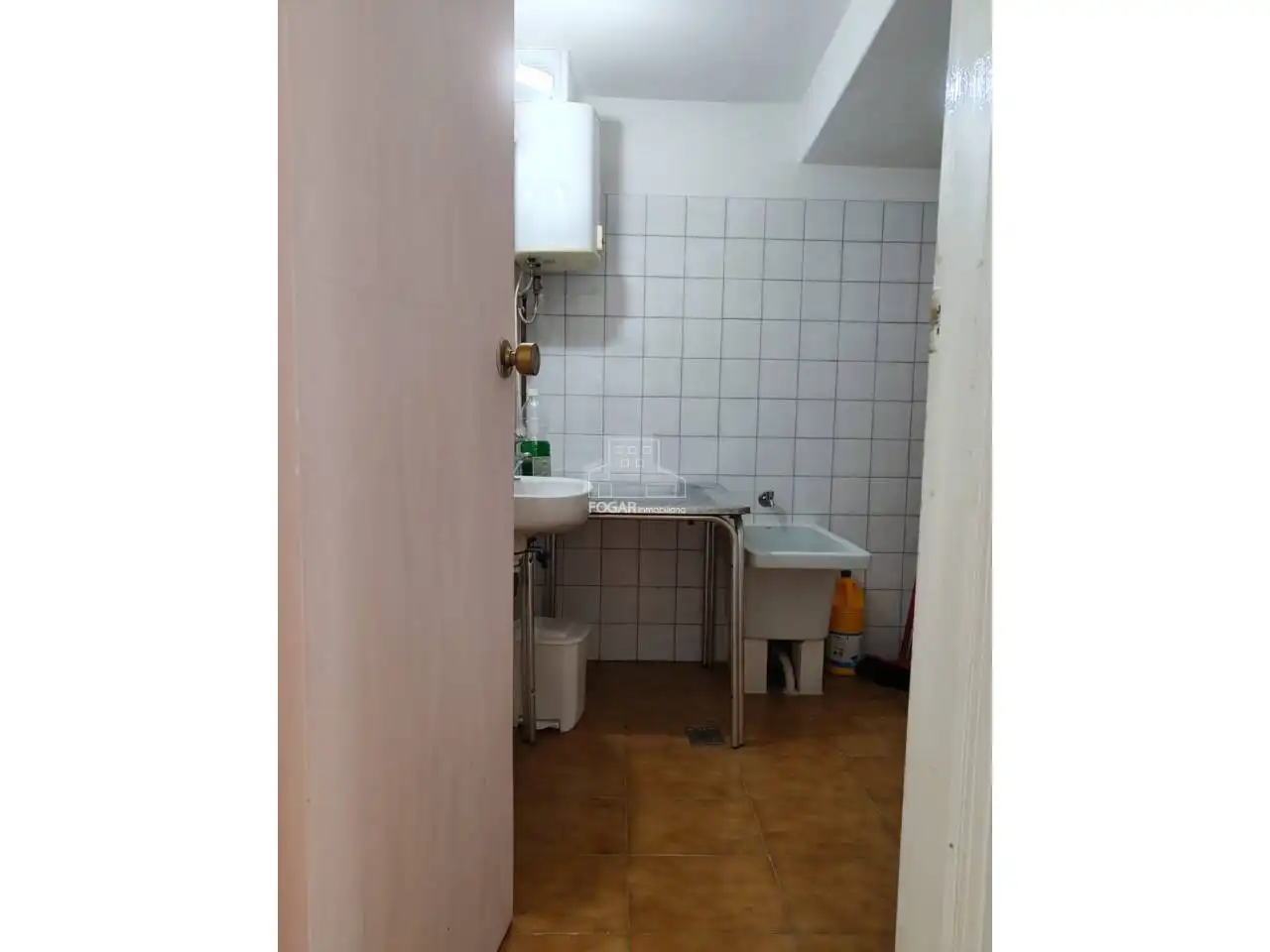 Local comercial de lloguer a Calle Arzobispo Andrade, imagen 5