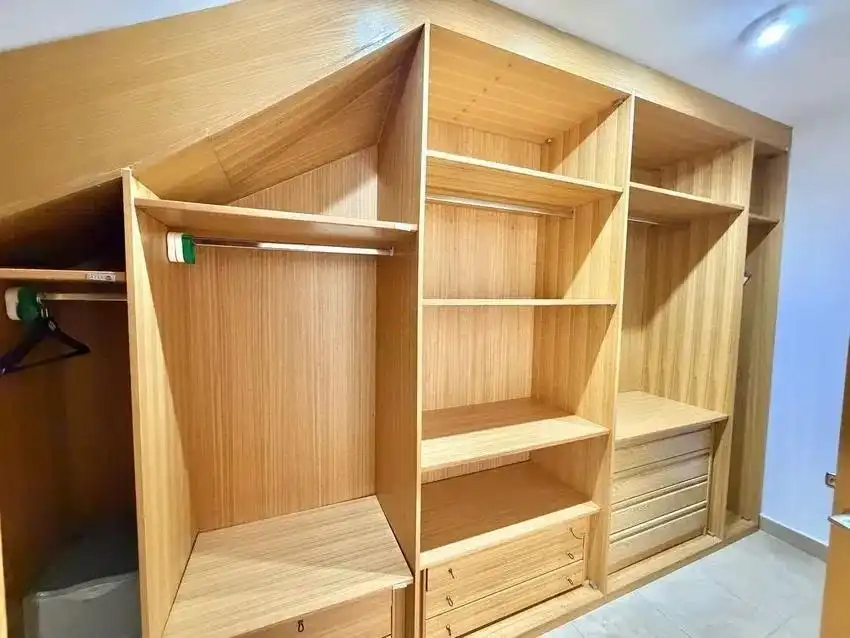 Schlafzimmer von Maisonette zum Verkauf in Fuengirola mit Klimaanlage, Privatgarten und Terrasse