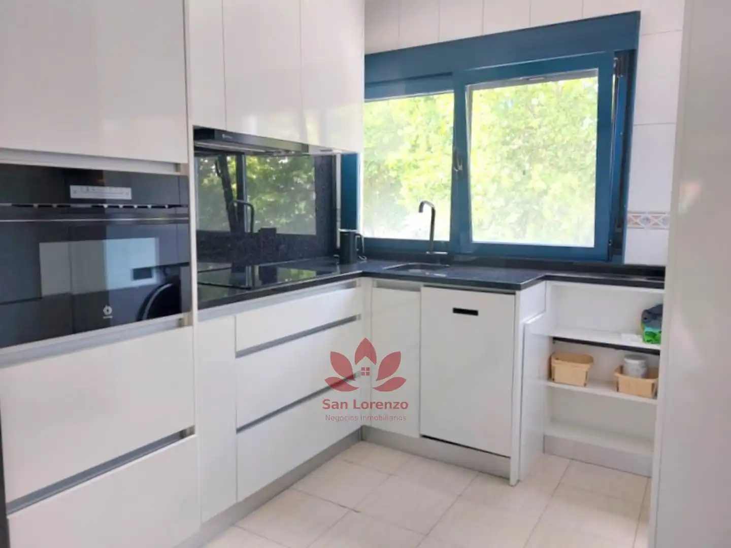 Cocina de Piso en venta en Madrid con Aire acondicionado y Trastero
