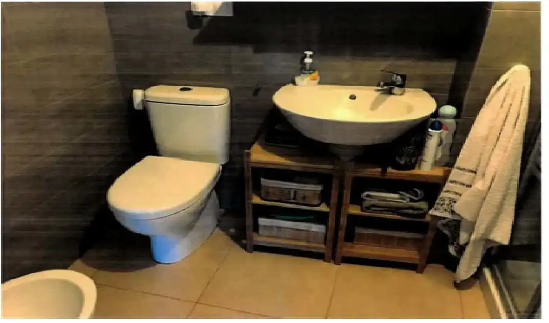 Baño de Ático en venta en Nules con Aire acondicionado, Terraza y Amueblado