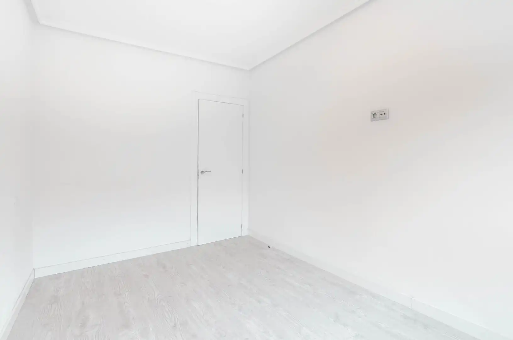 Flat for sale in Lugar LAGO,EL, 12, Zona Rural