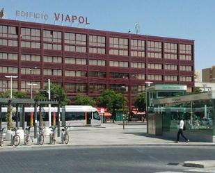 Vista exterior de Pis de lloguer en  Sevilla Capital amb Aire condicionat