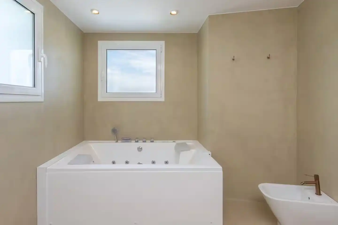 Villa zum Verkauf in 10  Carrer Riu Ter, imagen 7