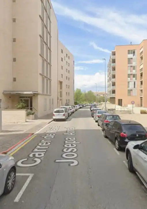 Piso en venta en Carrer Ma. Josepa Arnall I Juan