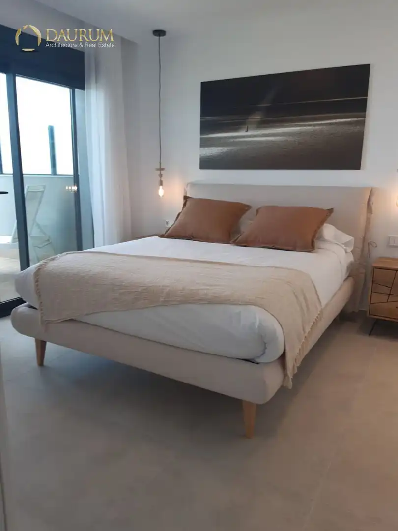 Habitación de Dúplex en venta en Santa Pola con Aire acondicionado, Calefacción y Terraza