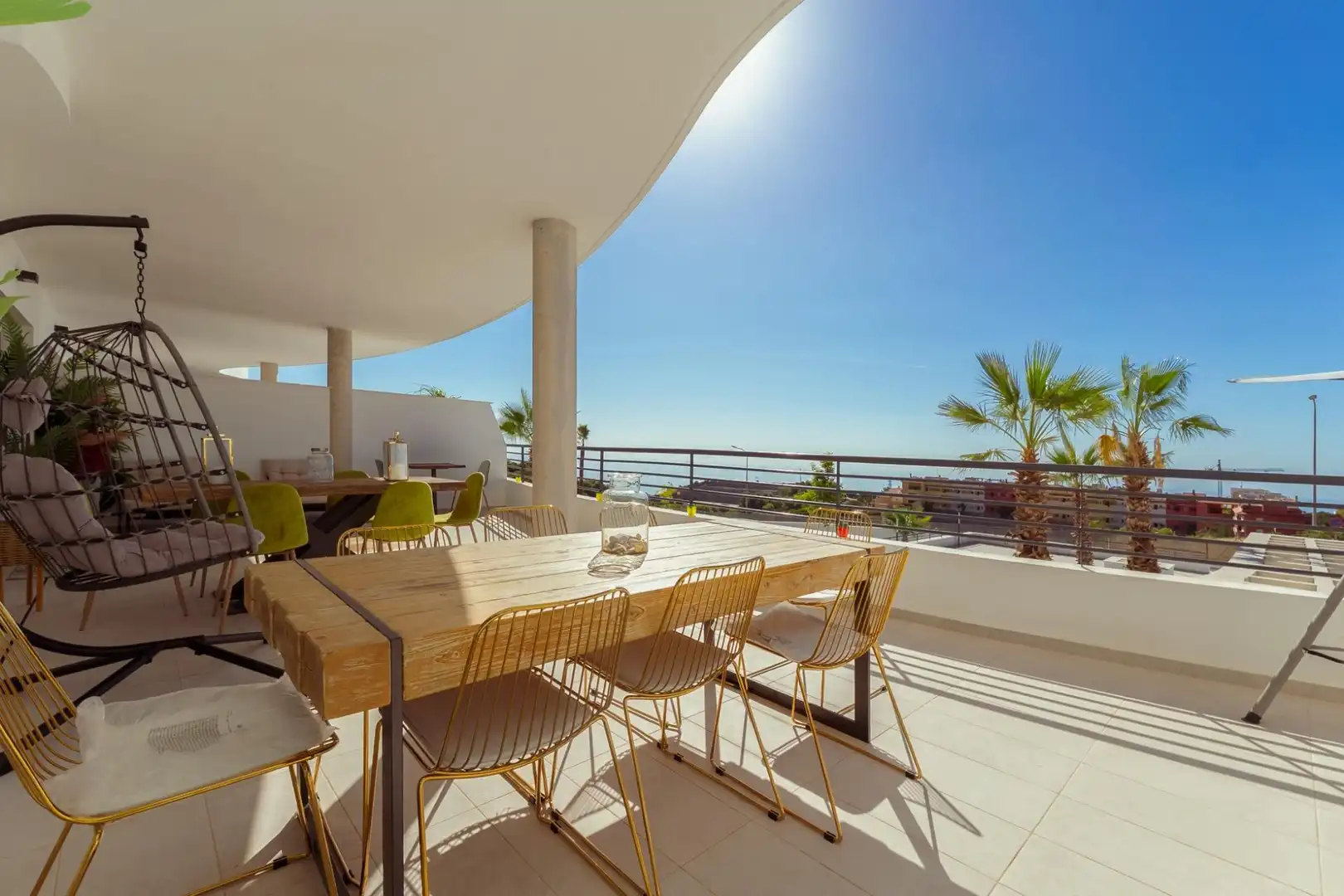 Apartment with pool for sale in Santangelo