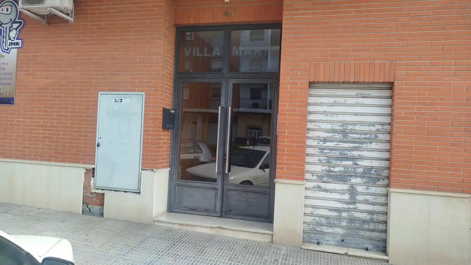 Vista exterior de Piso en venta en L'Olleria, Valencia