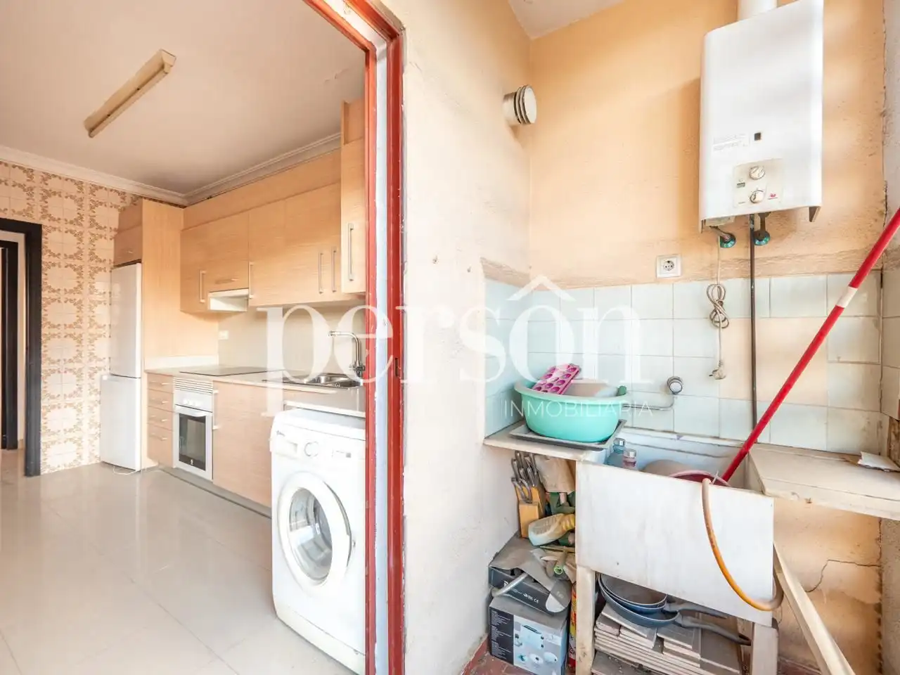 Cocina de Oficina de alquiler en Valencia con Aire acondicionado y Calefacción