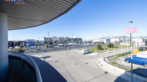 SE VENDE EDIFICIO COMERCIAL TOTALMENTE INSTALADO A PIE DE CARRETERA EN POLIGONO ZARATE PELIGROS, imagen 4