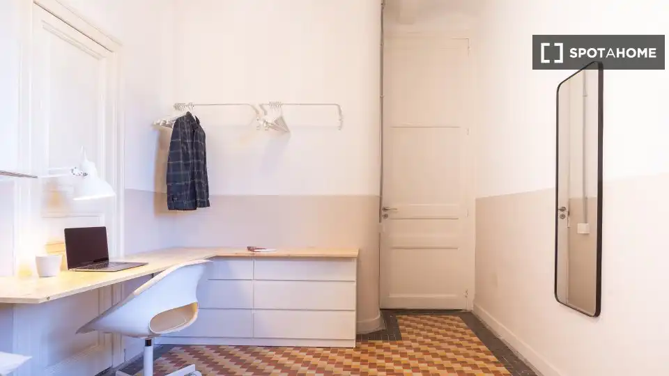 Piso para compartir en Barcelona con Aire acondicionado, Calefacción y Amueblado