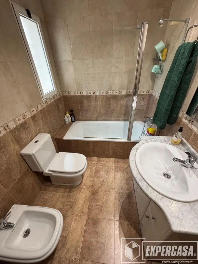 Bathroom of Flat for sale in Albal  with Terrace and Storage room
