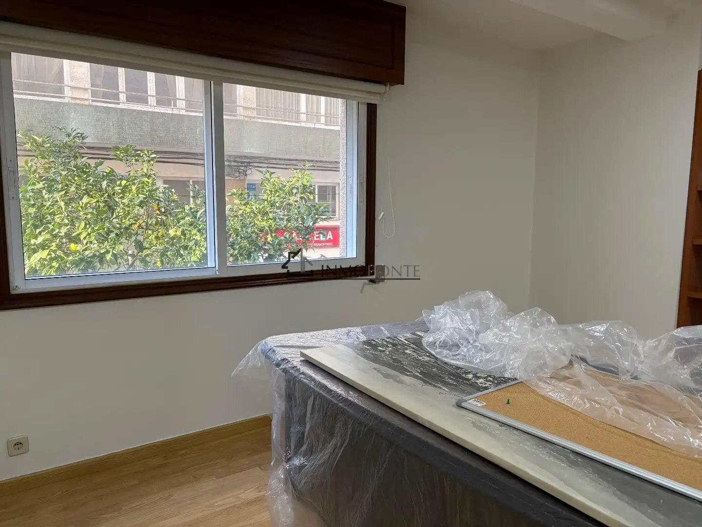 Office space to rent in Zona de Plaza de Barcelos, imagen 2