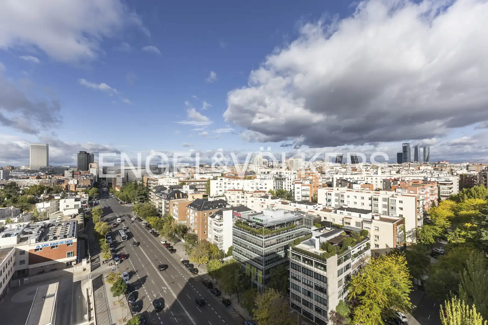 Exterior view of Attic for sale in Madrid  with Air Conditioner and Heating