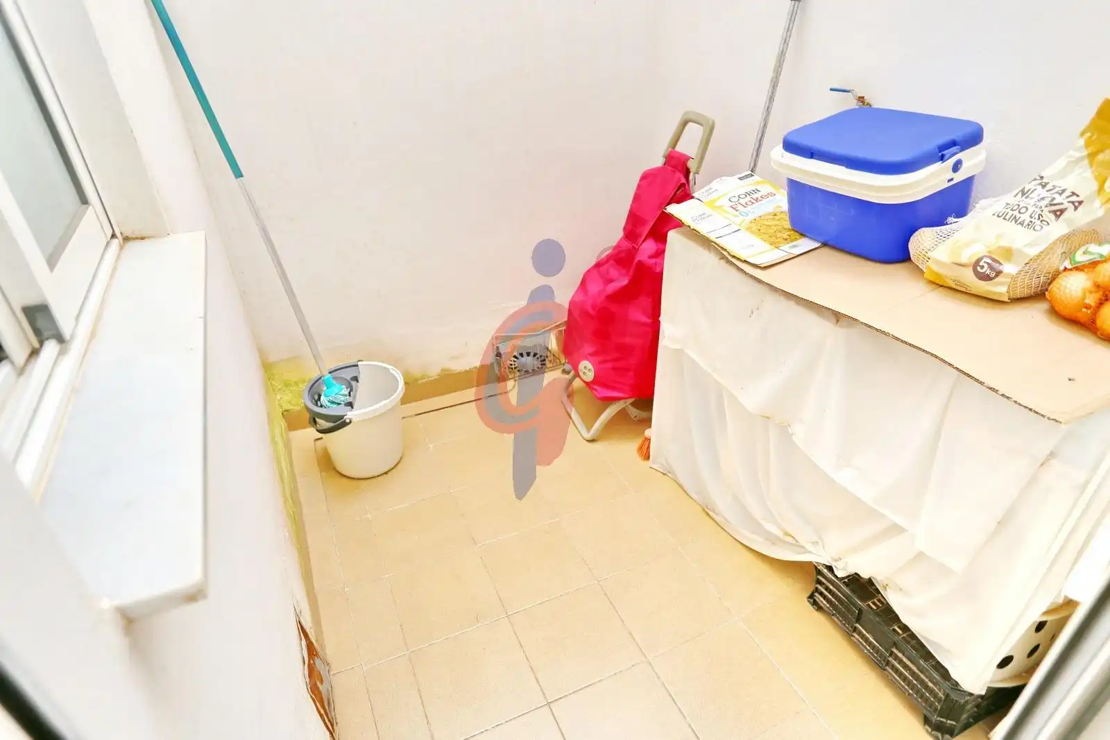 Apartamento en venta en Guardamar del Segura con Terraza, Amueblado y Piscina comunitaria