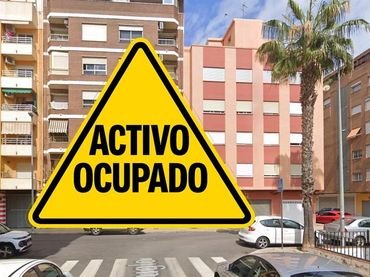 Piso con ascensor en venta en Casc Urbà