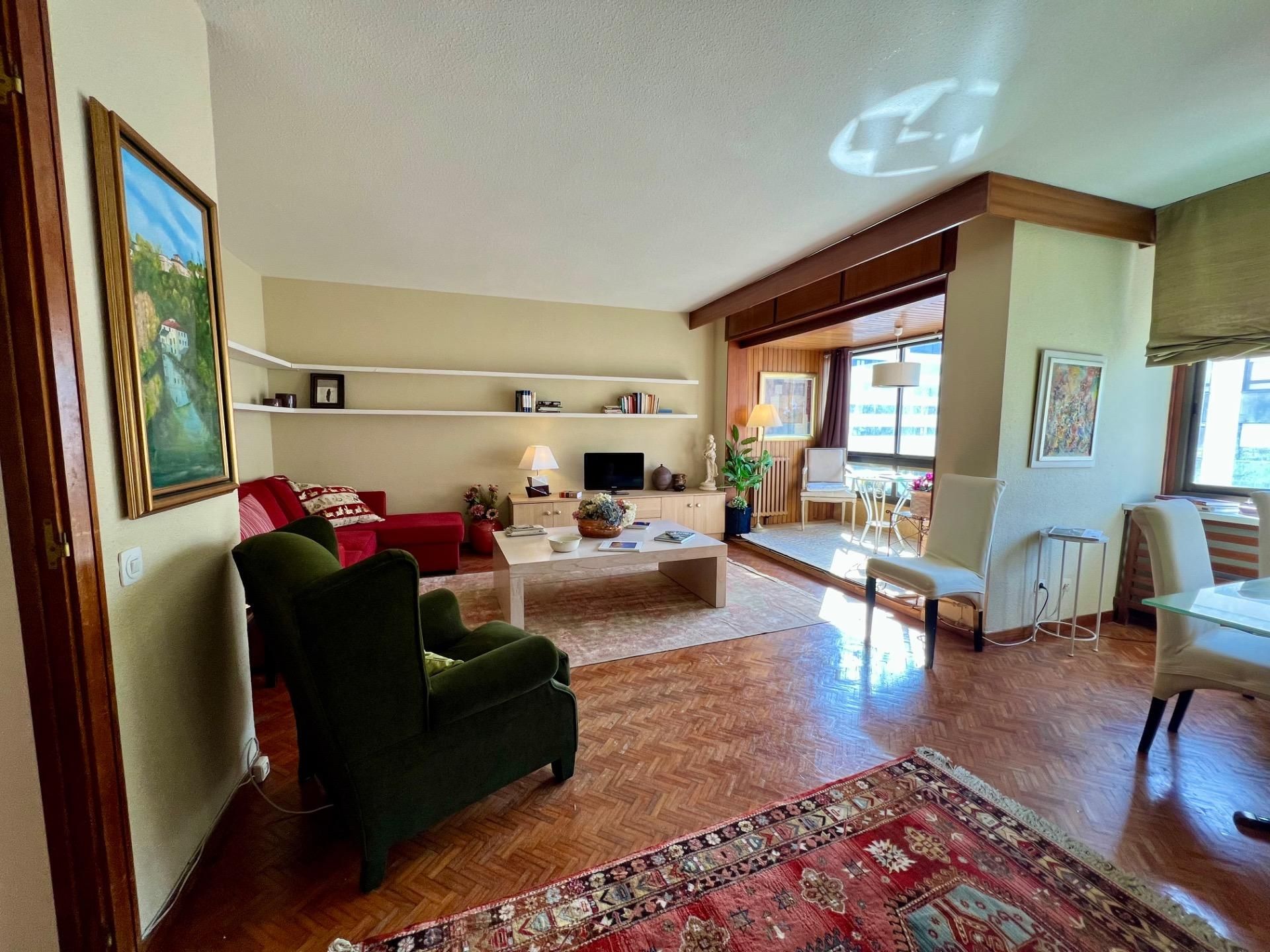Living room of Flat for sale in  Pamplona / Iruña  with Heating and Parquet flooring