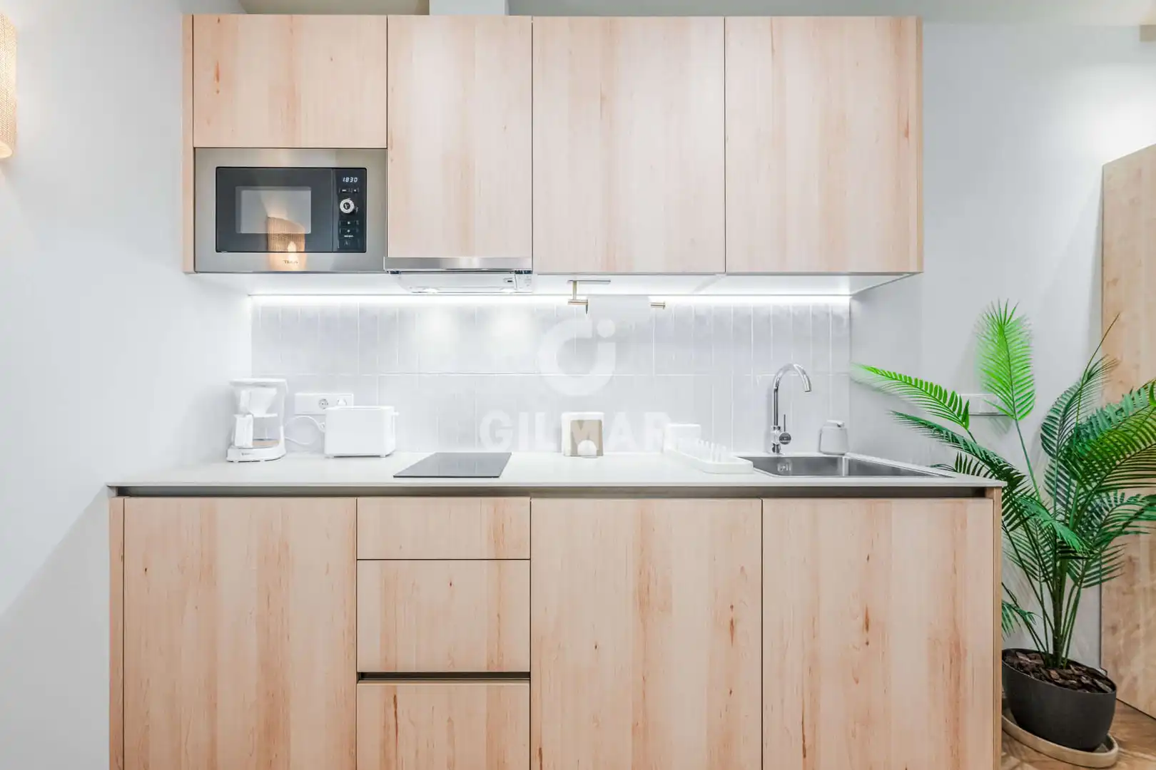Cocina de Edificio en venta en Sevilla