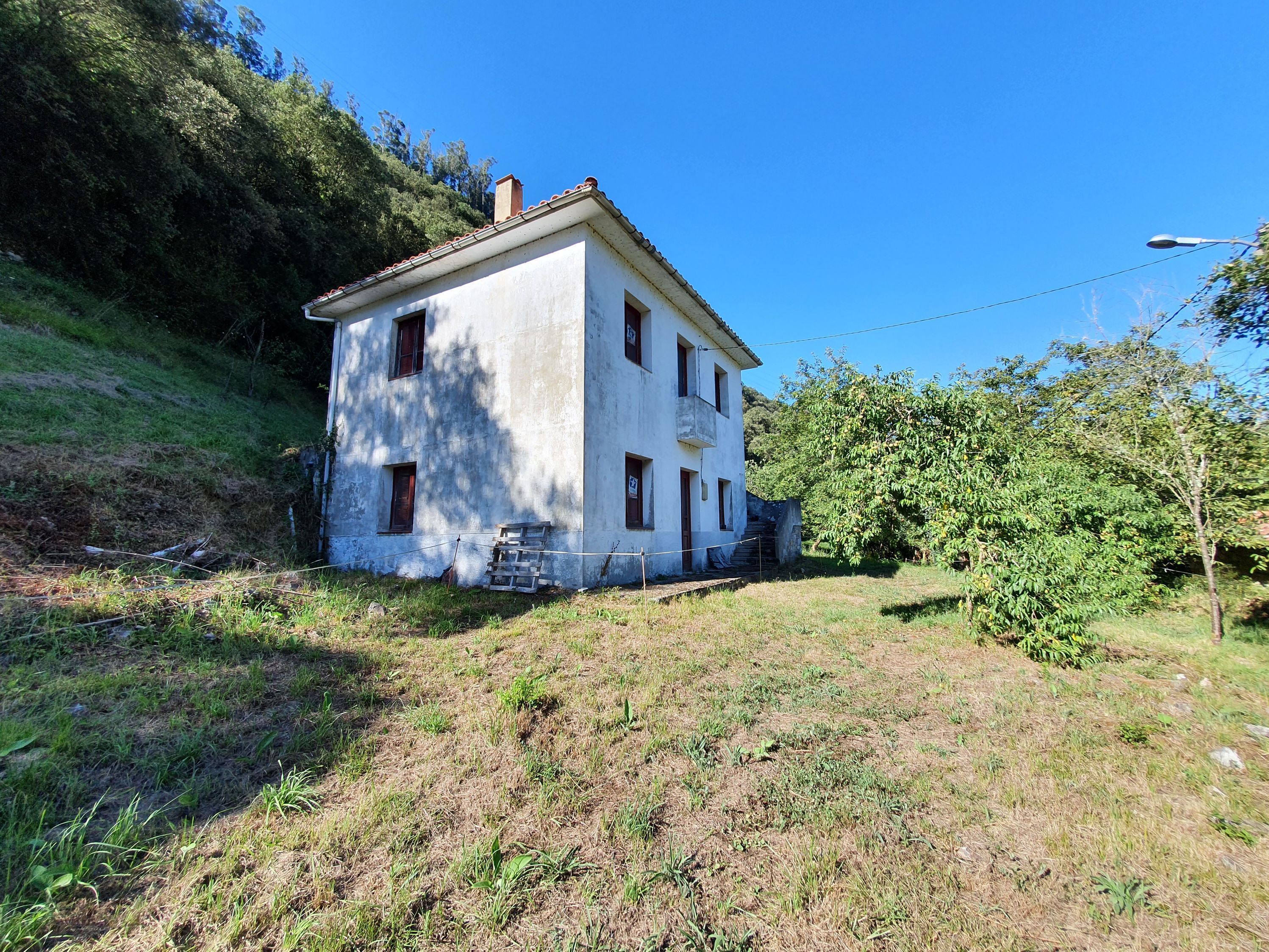 Exterior view of House or chalet for sale in Salas  with Terrace and Storage room