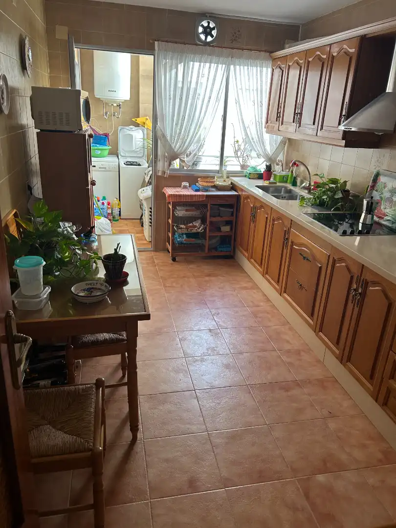 Kitchen of Flat for sale in Vélez-Málaga  with Air Conditioner, Terrace and Furnished