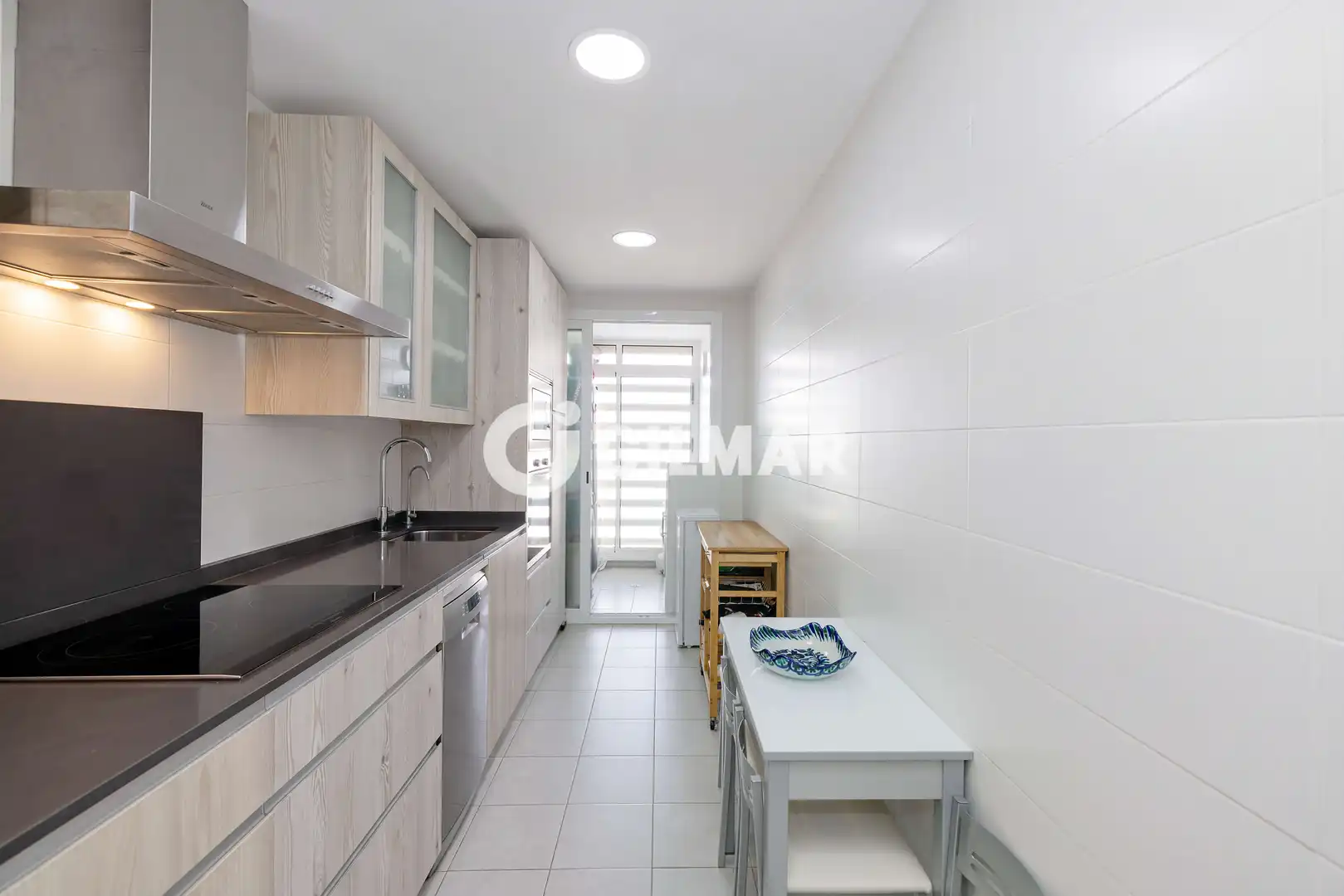 Kitchen of Flat for sale in Estepona Pueblo