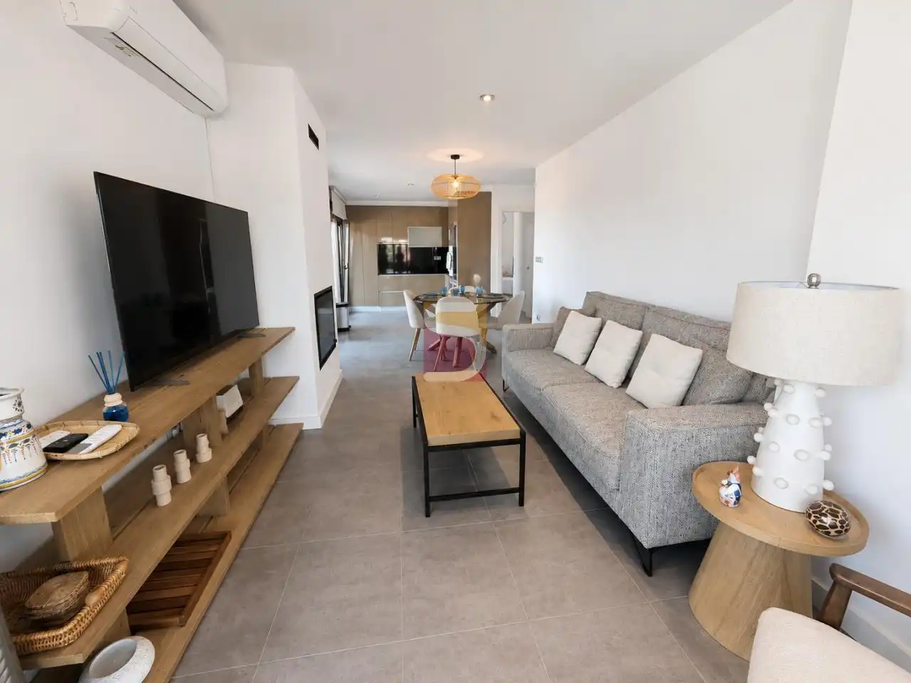 Sala d'estar de Àtic de lloguer en Marín amb Aire condicionat, Calefacció i Terrassa