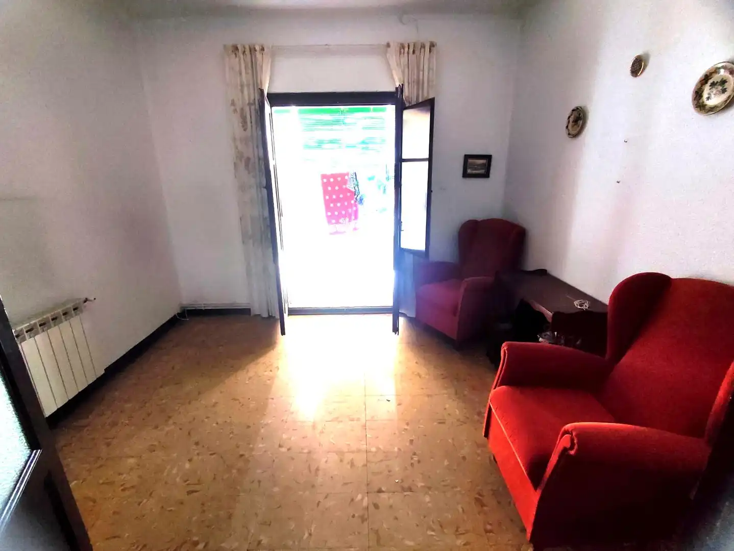Sala de estar de Piso en venta en Barbastro con Calefacción, Terraza y Amueblado