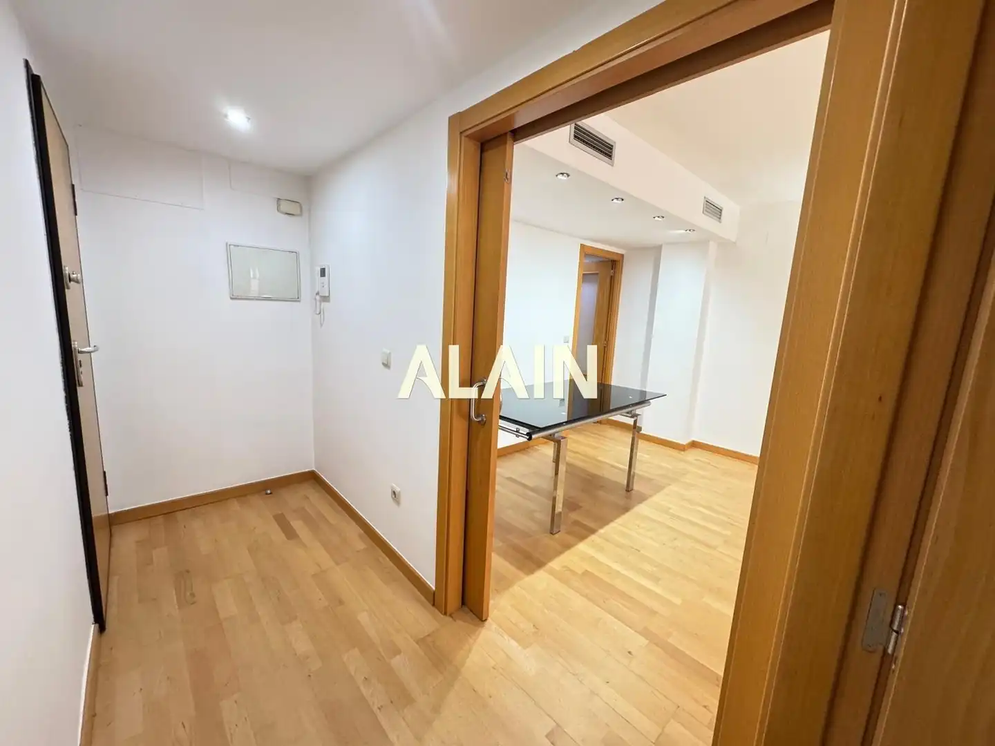 Piso en venta en Mislata con Aire acondicionado, Calefacción y Parquet