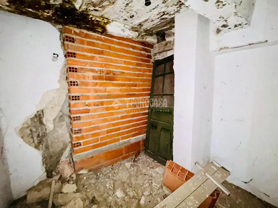 Casa adosada en venta en Camporredondo