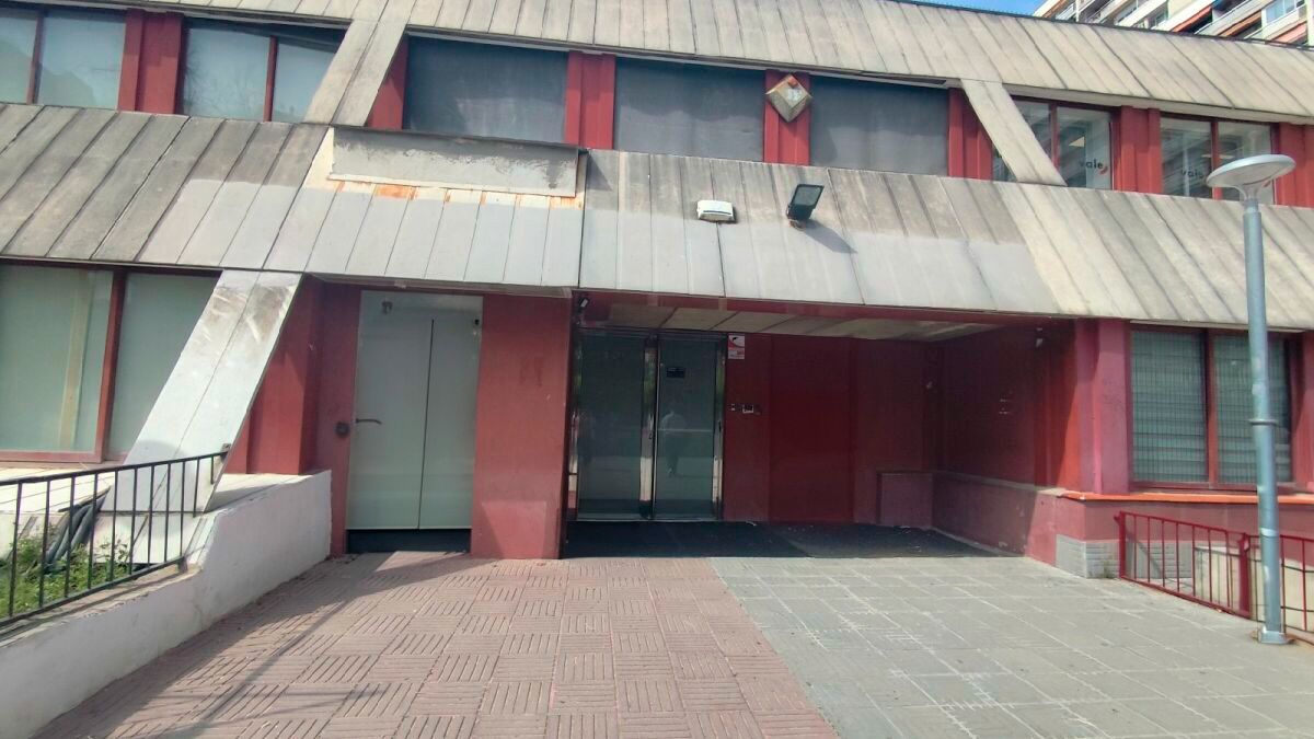Vista exterior de Oficina en venda en  Barcelona Capital