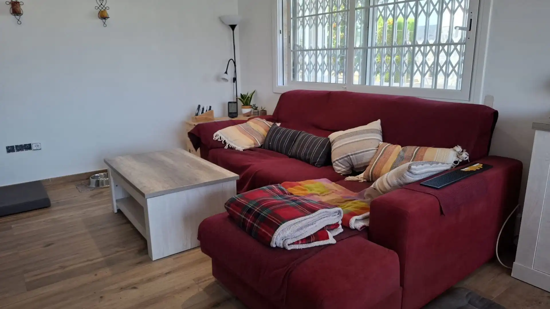 Sala de estar de Casa o chalet en venta en Vallirana con Aire acondicionado, Calefacción y Terraza