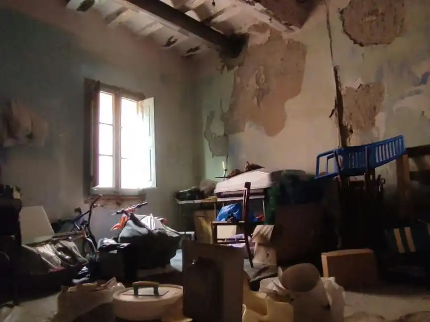 Sala d'estar de Dúplex en venda en Sant Joan de les Abadesses amb Traster, Moblat i Balcó