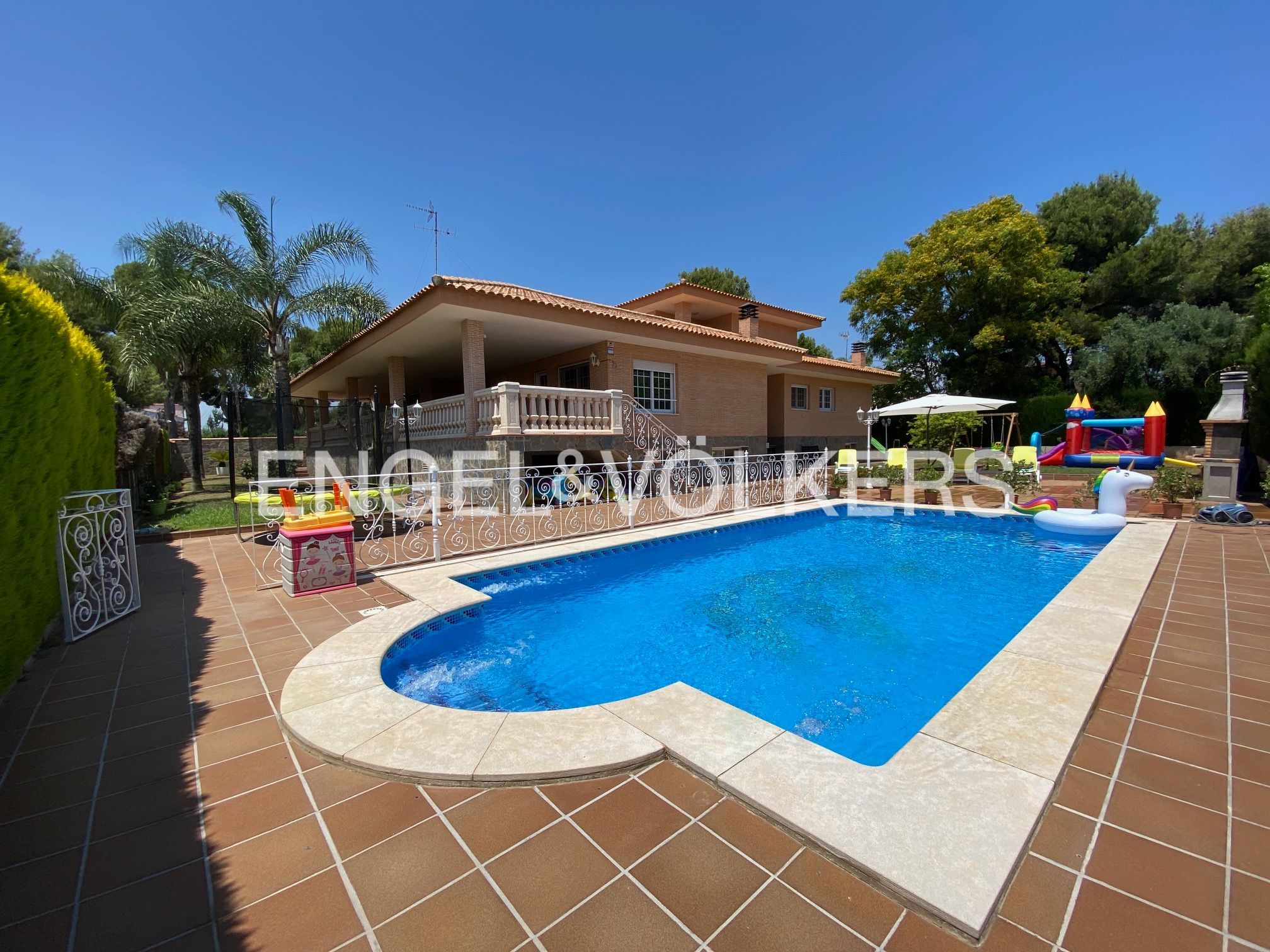 Piscina de Casa o xalet de lloguer en Serra amb Aire condicionat, Calefacció i Jardí privat