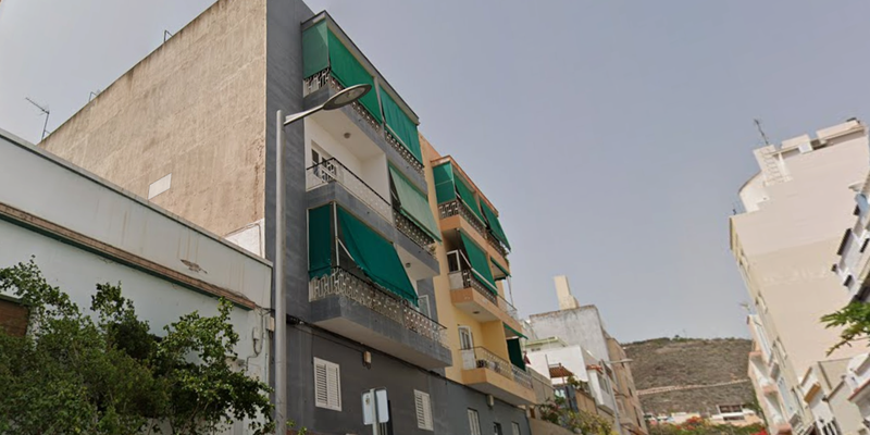 Vista exterior de Pis en venda en  Santa Cruz de Tenerife Capital amb Terrassa i Moblat