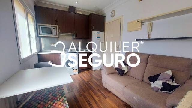 Piso en Alquiler en del Cactus en Valdeacederas