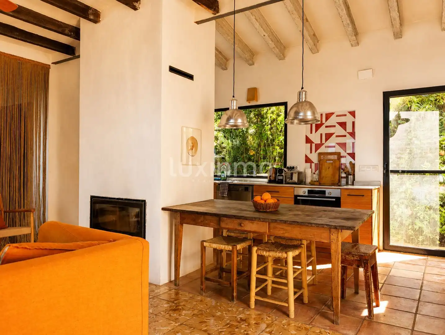 Kitchen of Houses for sale in El Montgó