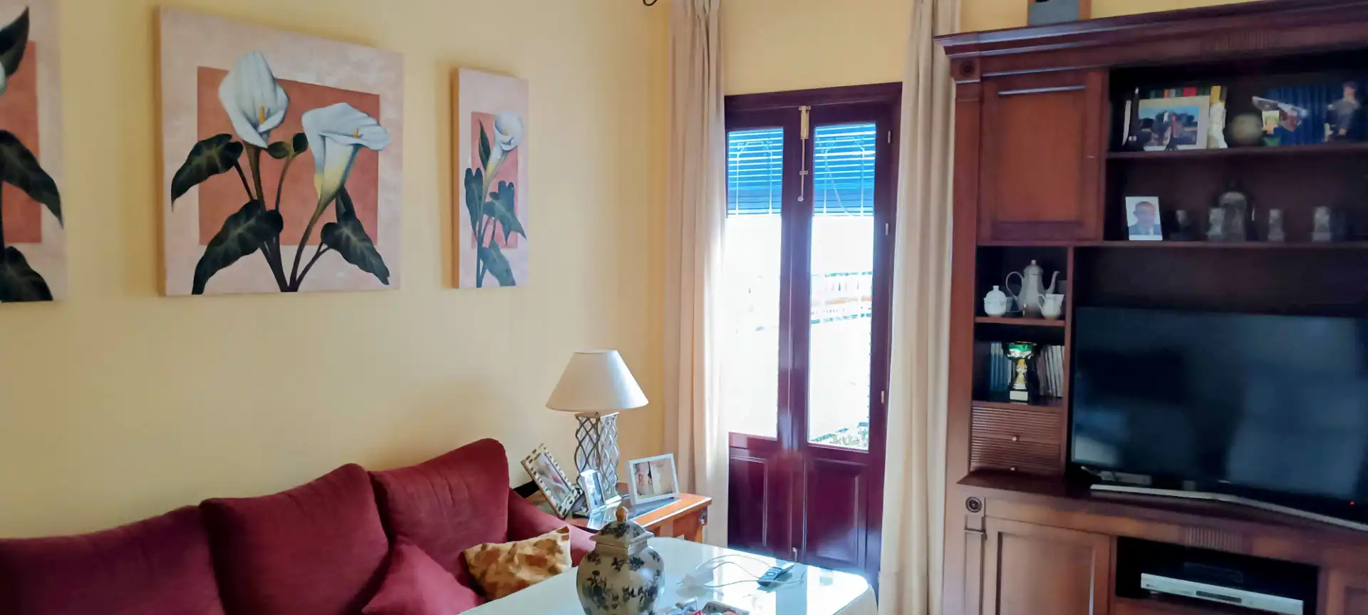Living room of Houses for sale in Mairena del Alcor  with Air Conditioner, Heating and Terrace